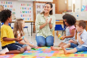 Auxiliar de Creche